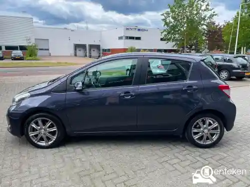 Toyota Yaris 1.33 2012