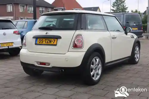 MINI  One malist 2012