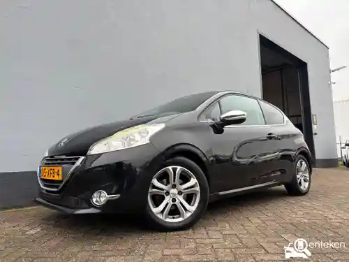 Peugeot 208 1.6 VTi 120 2012