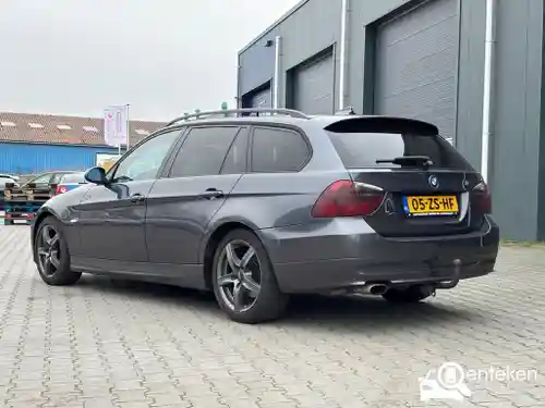 BMW 318i Touring 2008