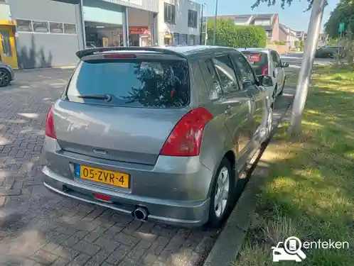 Suzuki Swift 1300 2005