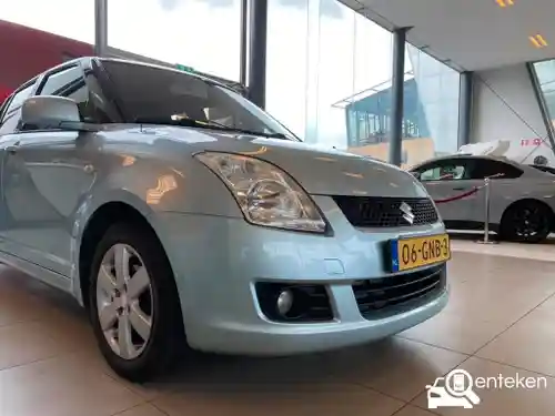 Suzuki Swift 1300 2008