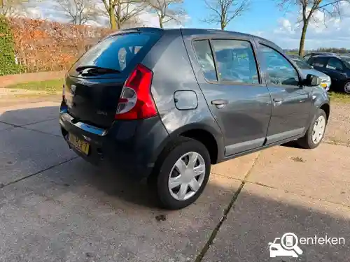 Dacia Sandero 1.6 2009