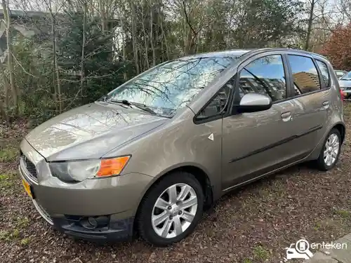 Mitsubishi Colt 1.3 2010