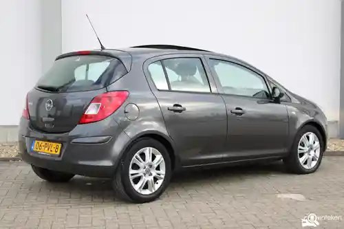 Opel Corsa 1.4 Twinport 2011