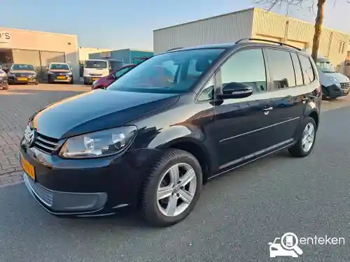 VW Touran 1.2 TSI BMT 2011