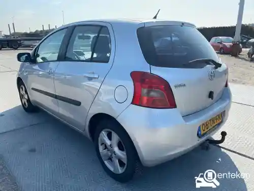 Toyota Yaris 1.3 2006