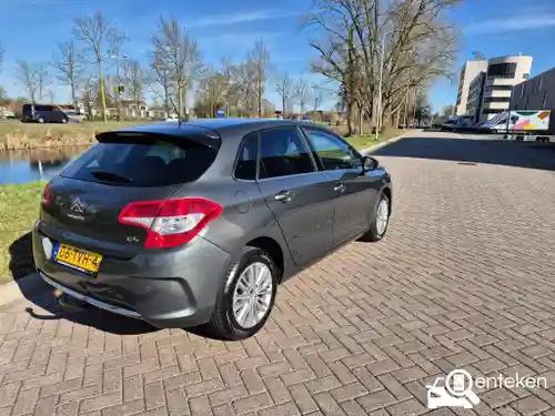 Citroen C4 VTi 120 2012