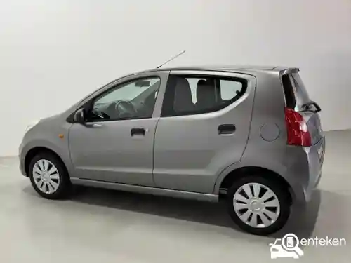 Suzuki Alto 1.0 2012