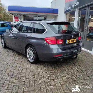 BMW 320i Touring 2013