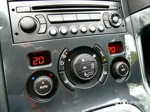 Peugeot 3008 120 VTi 2010