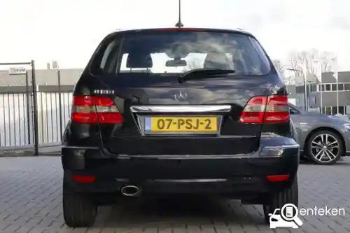 Mercedes-Benz B 180 2011