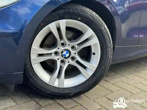 BMW 116i 2011