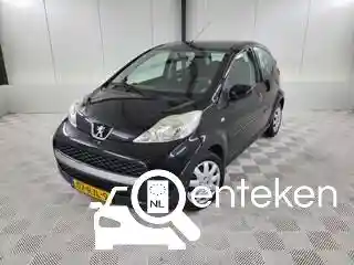 Peugeot 107 1.0 70 2011