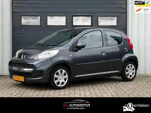 Peugeot 107 1.0 70 2011
