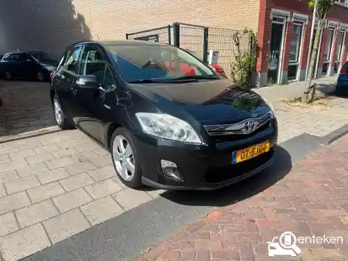 Toyota Auris 1.8 Hybrid 2011