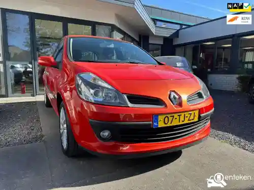 Renault Clio 1.6 16V ESP 2006