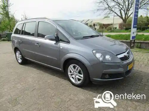Opel Zafira 2.2 direct 2007