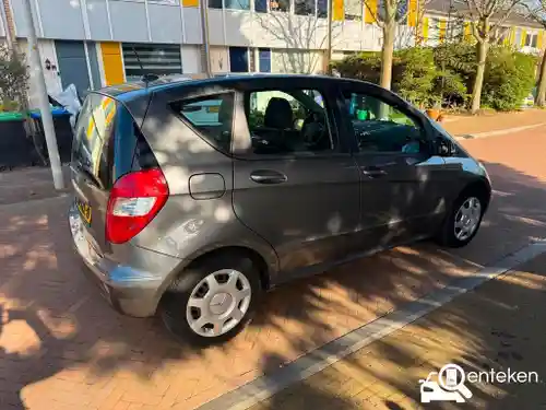 Mercedes-Benz A 160 BlueEFFICIENCY 2012