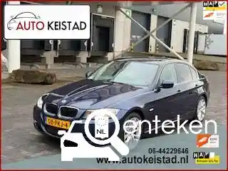 BMW 318i 2011