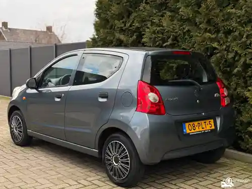 Suzuki Alto 1.0 2011