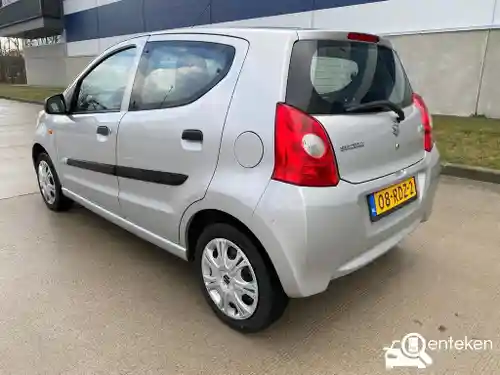 Suzuki Alto 1.0 2011