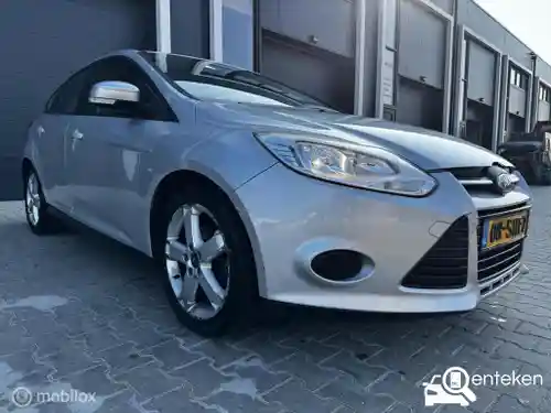 Ford Focus 1.6 Ti-VCT 2011