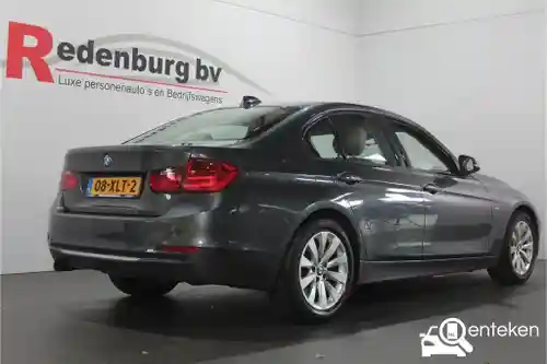 BMW 320i 2012