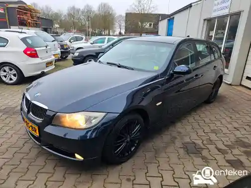 BMW 318i Touring 2007
