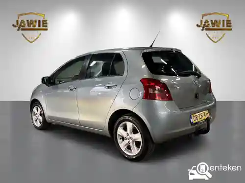 Toyota Yaris 1.3 2008