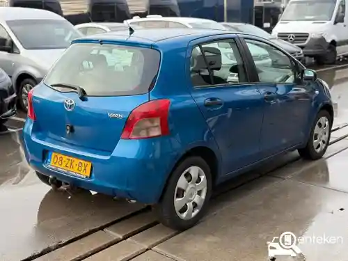 Toyota Yaris 1.3 2008