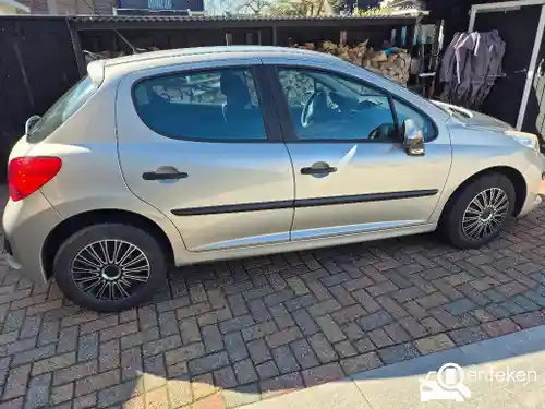 Peugeot 207 75 2009