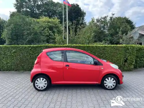 Peugeot 107 1.0 70 2008