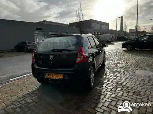 Dacia Sandero 1.2 16V 2010