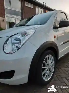 Suzuki Alto 1.0 2011