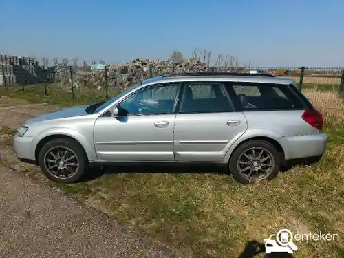 Subaru Outback 2.5 2004