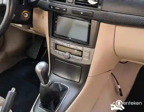 Toyota Avensis 2.0 2005