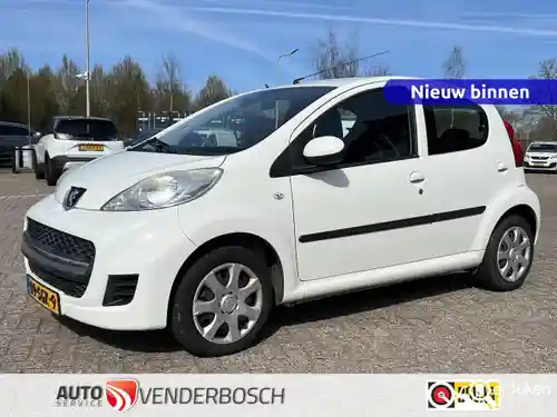 Peugeot 107 1.0 70 2011