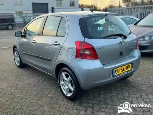 Toyota Yaris 1.3 2006