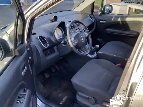 Suzuki Splash 1.0 2012