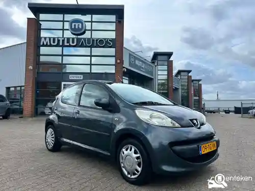 Peugeot 107 1.0 70 2006