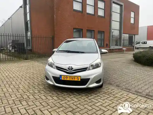 Toyota Yaris 1.0 2012