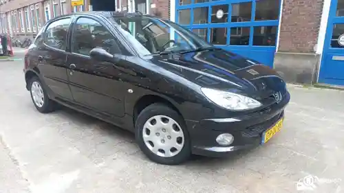 Peugeot 206 75 2008
