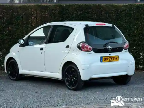 Toyota Aygo 1.0 2012