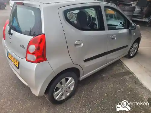 Suzuki Alto 1.0 2010