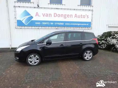 Peugeot 5008 155 THP 2010