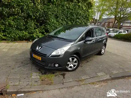 Peugeot 5008 120 VTi 2010