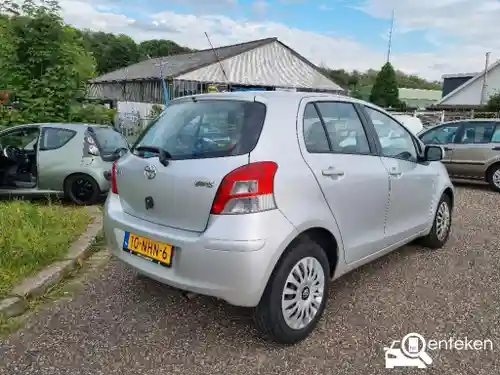 Toyota Yaris 1.33 2010