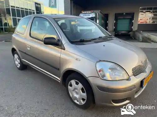 Toyota Yaris 1.0 2004
