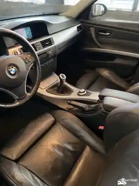 BMW 318i Touring 2007